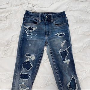 AEO Distressed Hi Rise Jegging
